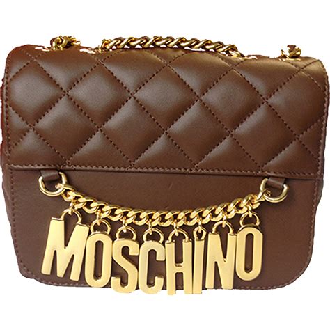 genti moschino.